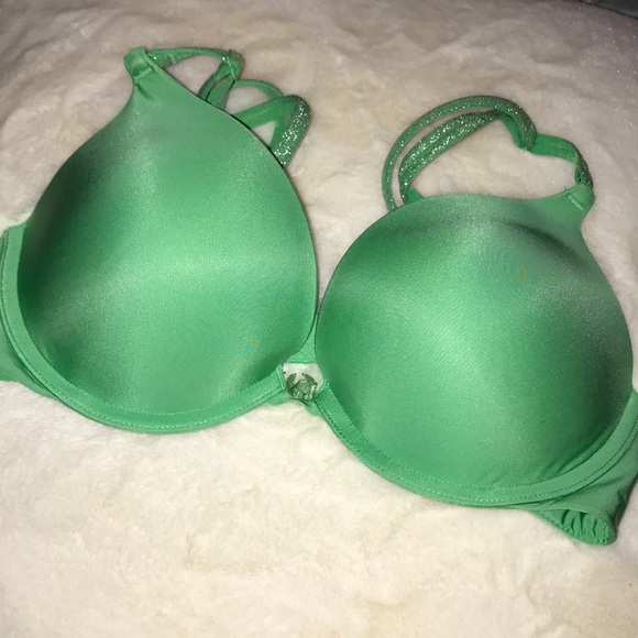 Victoria secret push up bra - Picture 1 of 4